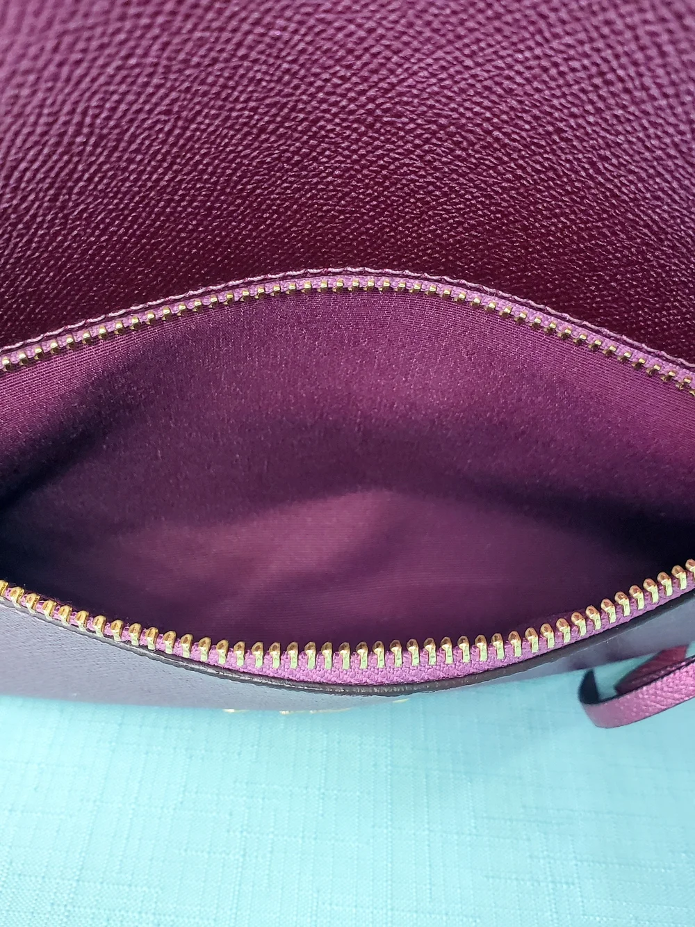 COACH JORDYN BACKPACK IN SIGNATURE CANVAS METALLIC BERRY/BROWN